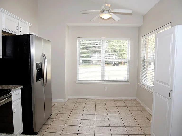 114 Quince Ave — Photo 26