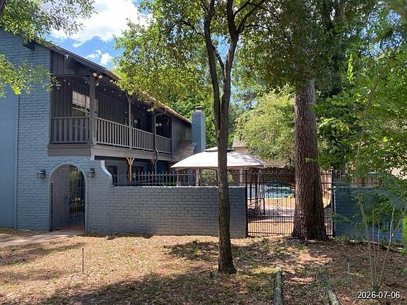 3rd image of 8102 Lichen Ln