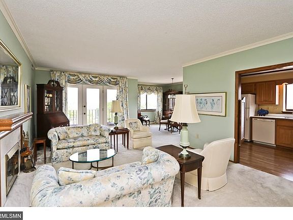 2nd image of 745 Grand Ave APT 602