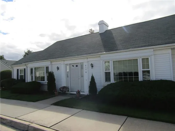 462B New Haven Way, Monroe Township, NJ 08831