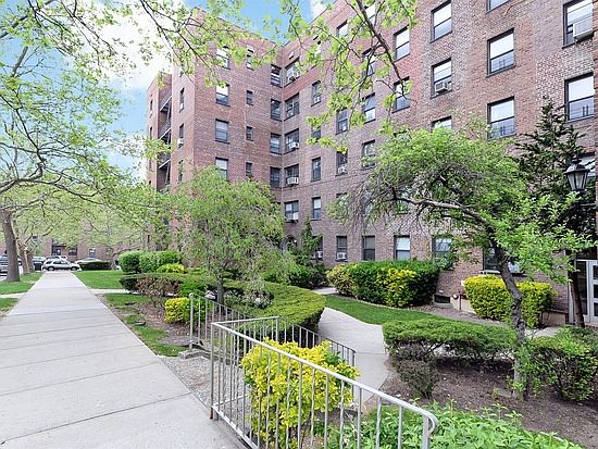 1st image of 141-09 28th Ave #Apt 2a