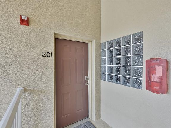 2nd image of 6437 Cypressdale Dr Unit 201