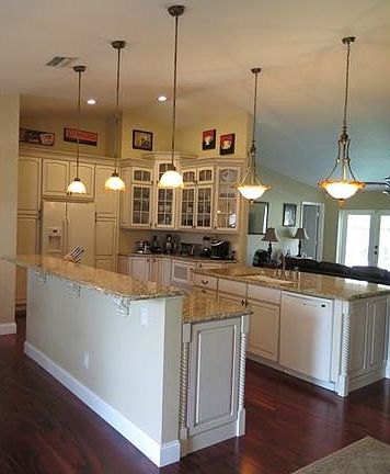 3rd image of 2405 SW 50th Ln