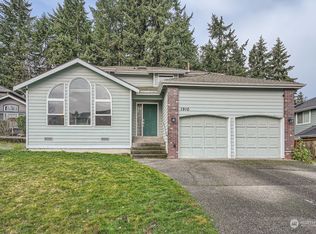 1910 S 379th St, Federal Way, WA 98003