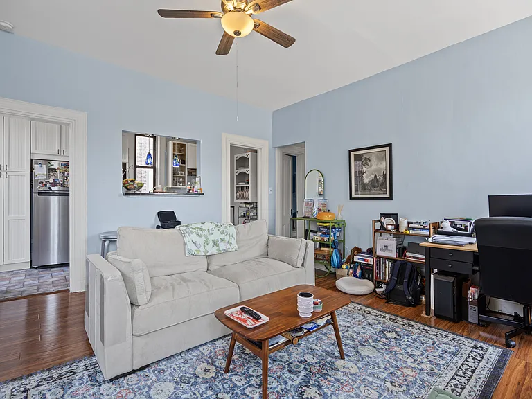 200 Hudson St #4RUNIT-4R — Photo 2
