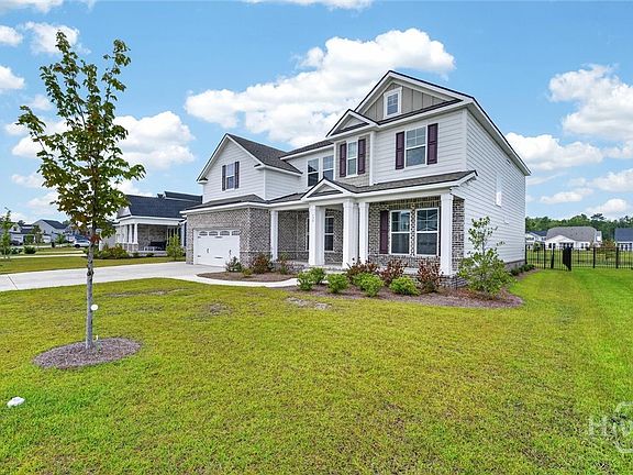3rd image of 150 Champlain Drive