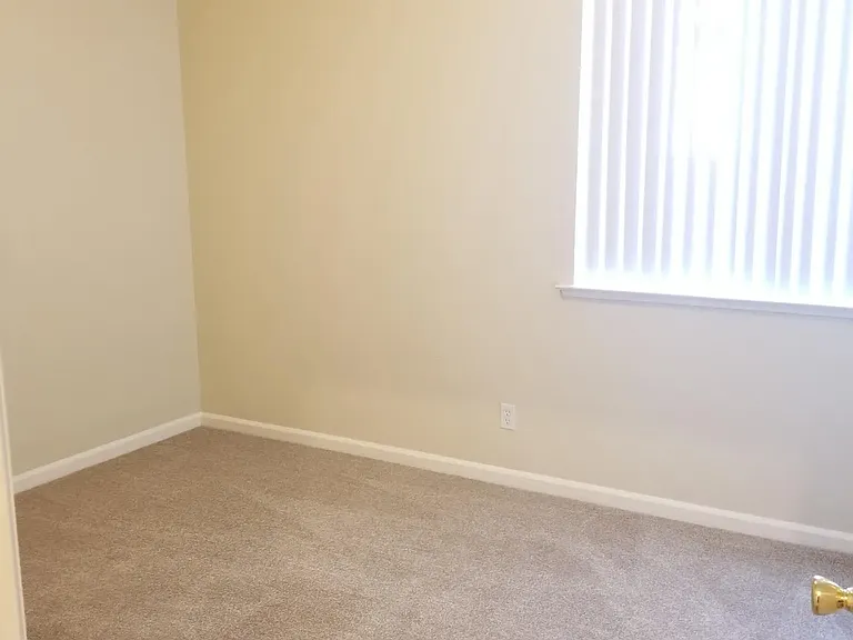 2187 Silverado Ave — Photo 10