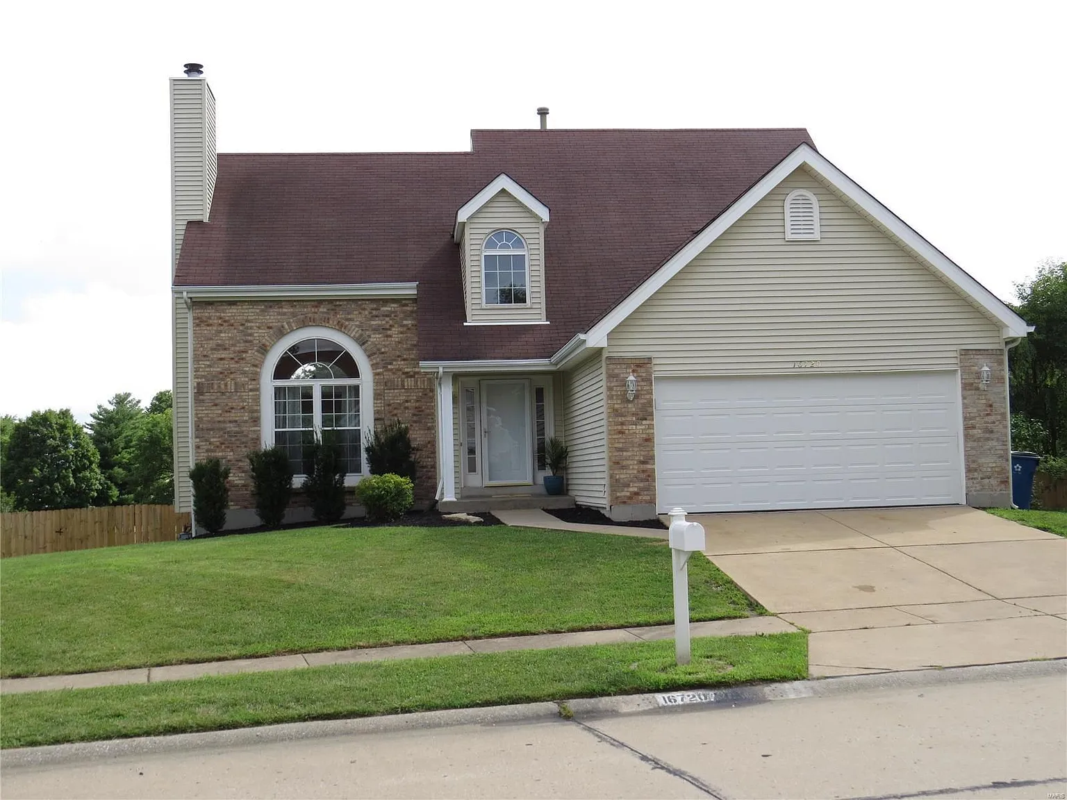 16720 Stone Creek Ct photo 1