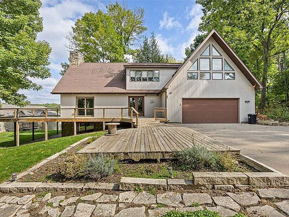 2nd image of 1929 Cottage Park Dr NE