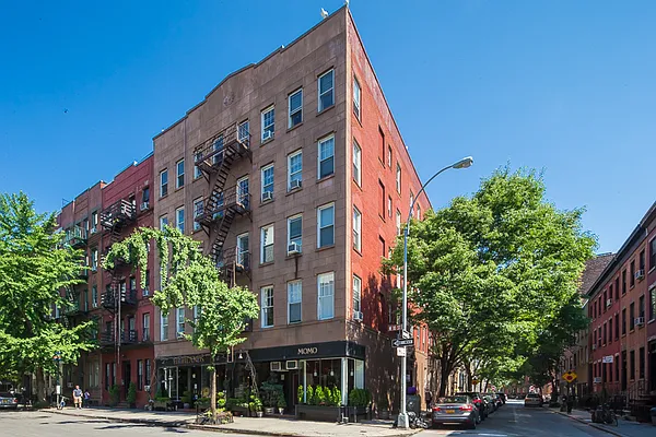 Rented by Jonis Realty | media 28