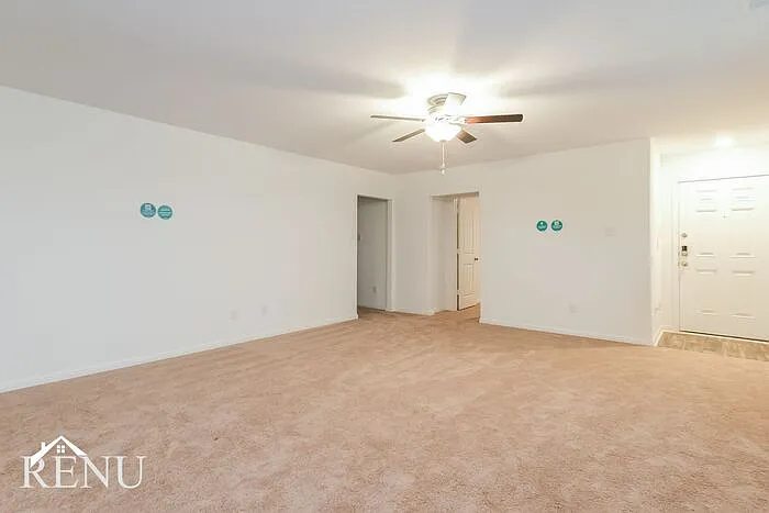 137 Scarborough Bnd — Photo 8