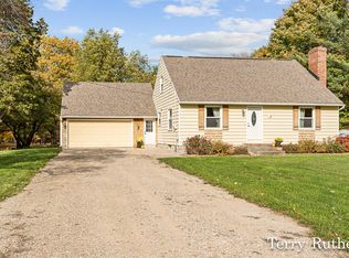 16595 New Holland St, Holland, MI 49424