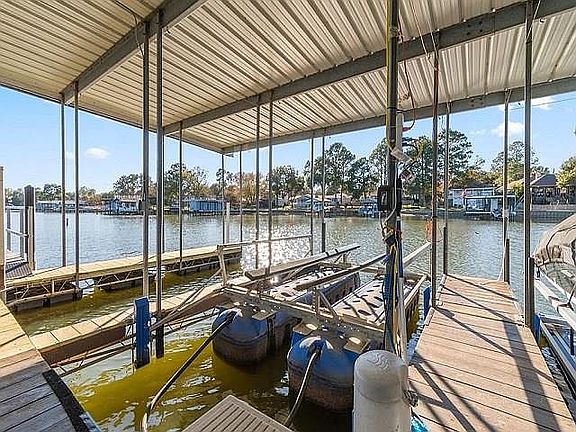 4th image of 158 Marina Dr