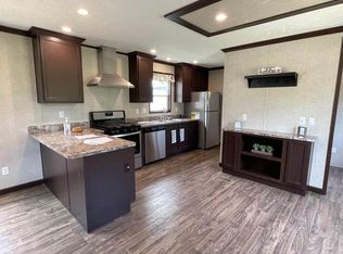 Lindale Manor, Marion, IA 52302