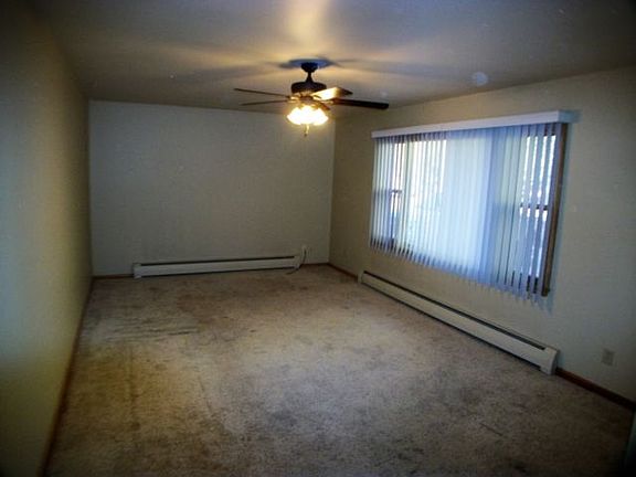 2nd image of 303 S Kennedy St