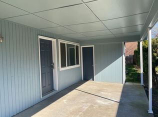 635 N Pershing St, Mount Angel, OR 97362