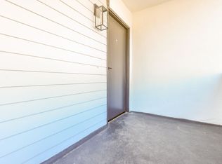 7681 Ellis Ave APT D, Huntington Beach, CA 92648