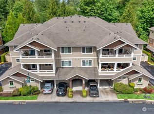 23924 NE 115th Ln UNIT 302, Redmond, WA 98053