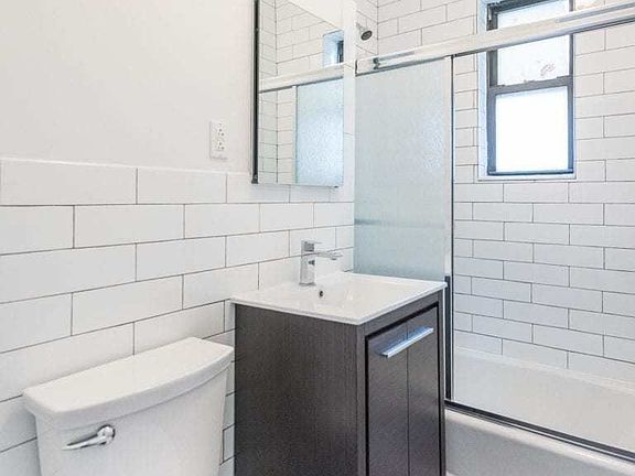 5th image of 14425 33rd Ave APT 3J