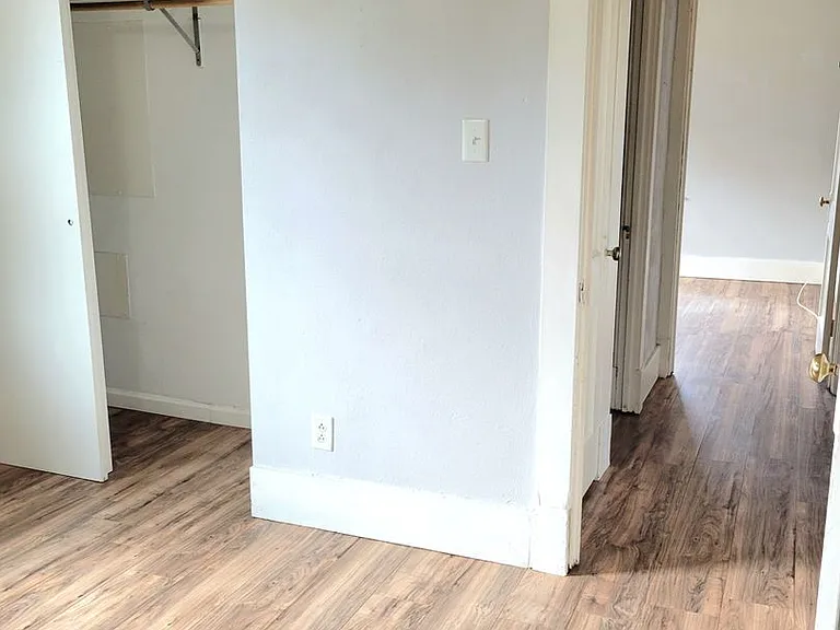 450 Hamilton Ave — Photo 14