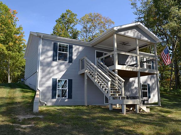 2nd image of 4372 N Shorewood Ct