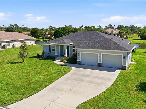 3rd image of 1087 ROTONDA CIRCLE