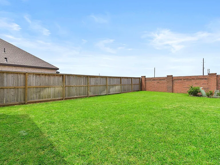 21118 Garden Palm Dr — Photo 36