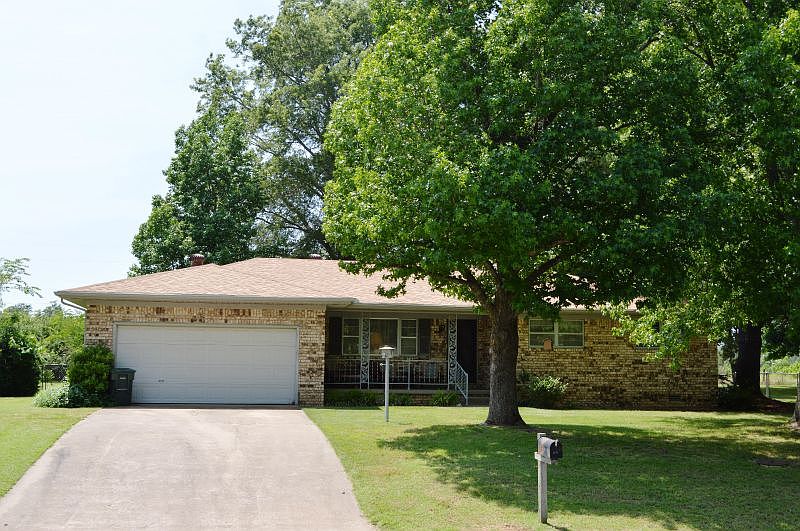 1st image of 1151 S Paradise Ln