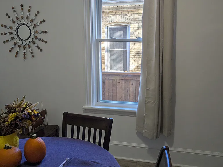 159 Wellington St — Photo 8