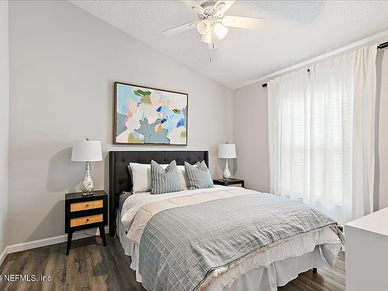 402 El Rey Ave — Photo 12