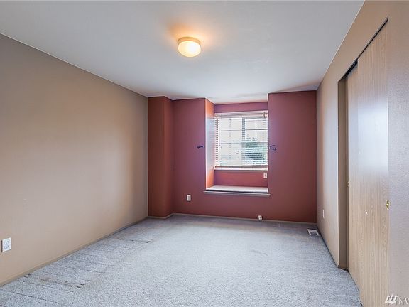 5th image of 15207 68th Avenue Ct E