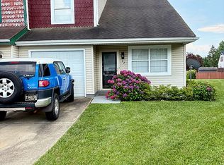 22 Blyth Ct, New Castle, DE 19720