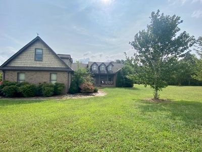 2210 Pierce Dr NE, Dalton, GA, 30721