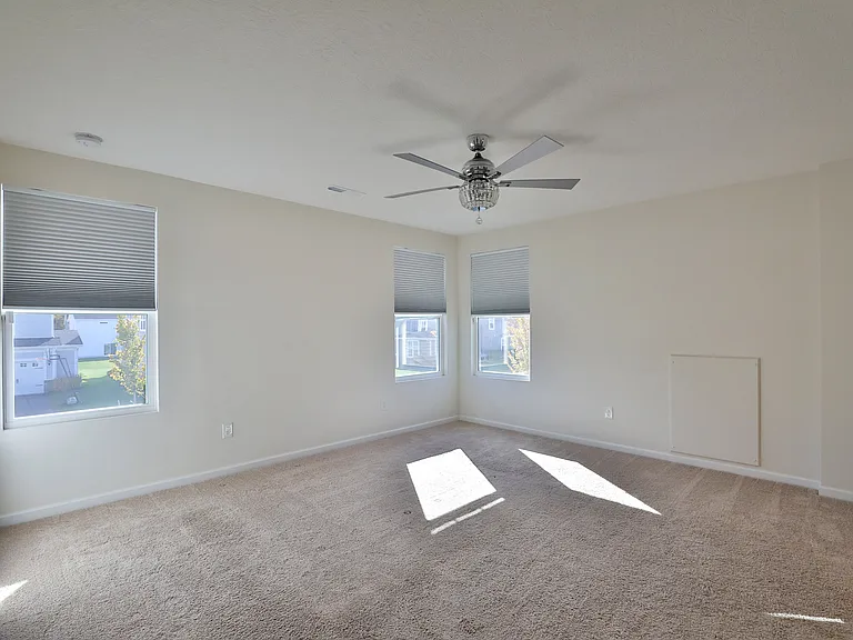 12009 Landon Dr — Photo 38