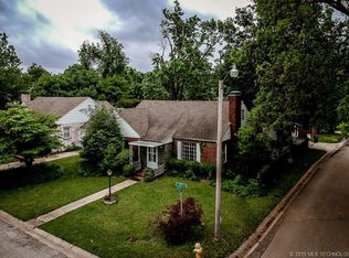 2504 E 17th St S, Tulsa, OK 74104