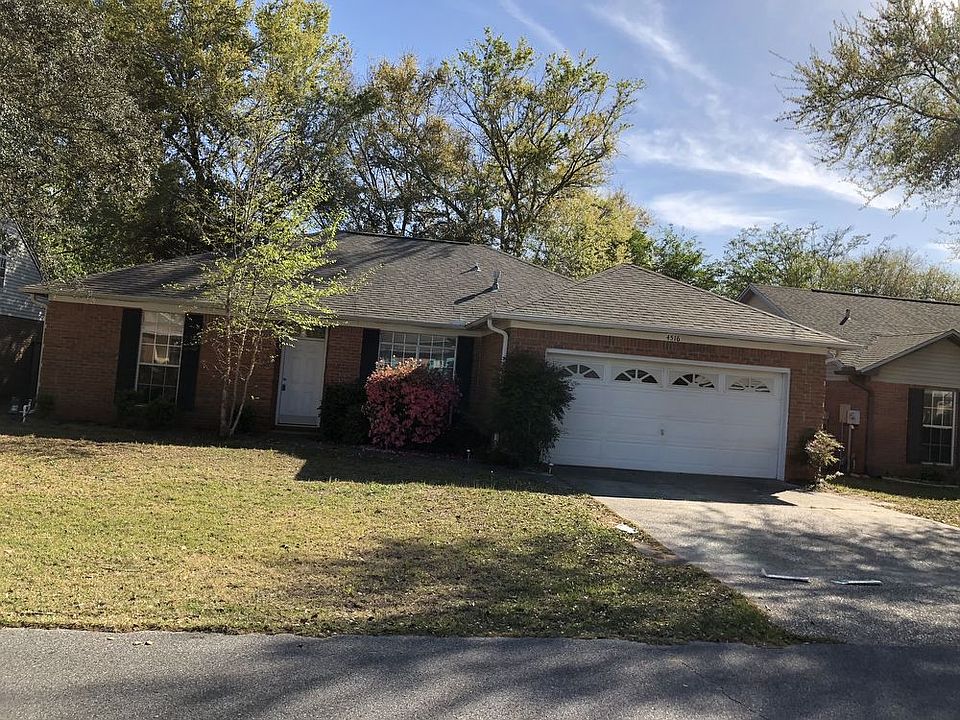 1st image of 4516 Parkwood Ln