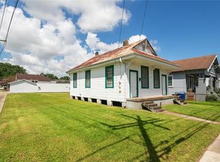 630 Newton St, Gretna, LA 70053
