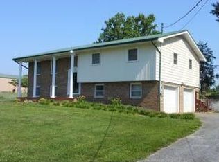 124 Park Ave W, Greeneville, TN 37745