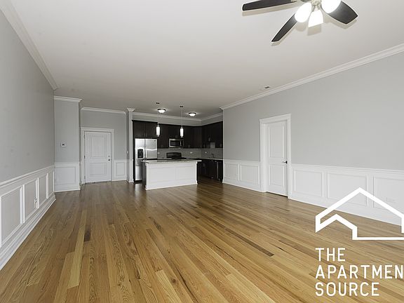 2nd image of 520 N Western Ave #3B