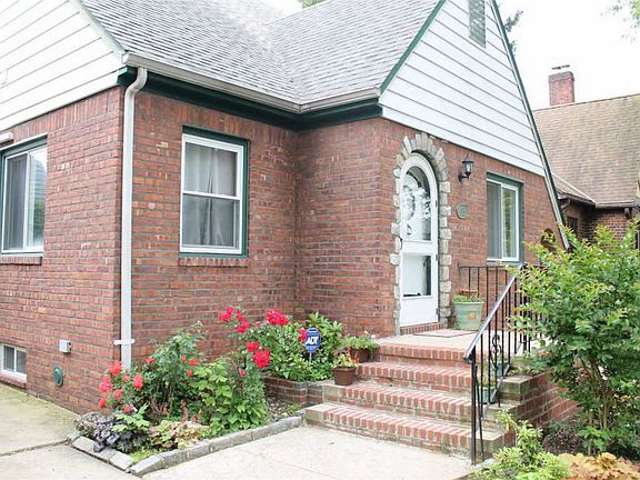 3rd image of 8031 235th St