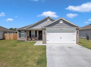 14226 N 74th East Ave, Collinsville, OK 74021