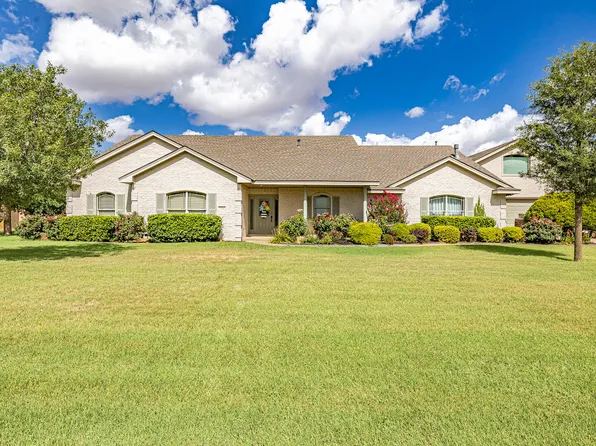 516 Avenue R, Shallowater, TX 79363