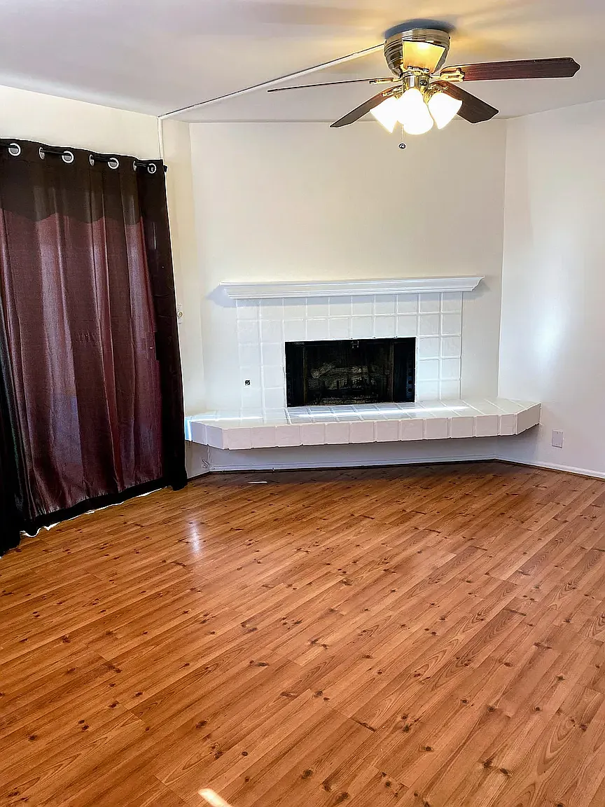 2 bed, 2.5 bath, 1545 sqft, $4,350 — Photo 4