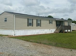 641 Wooden Bridge Rd, Chesnee, SC 29323