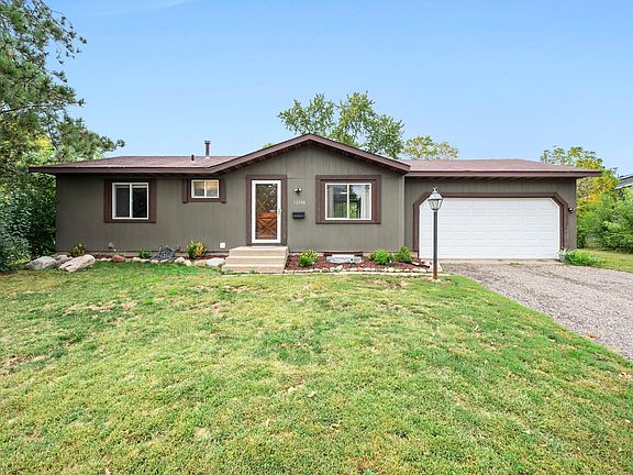 4th image of 16288 Florida Way W