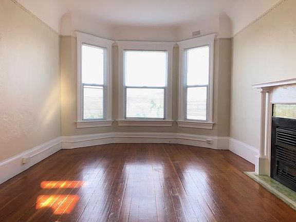 5th image of 278 Carl St #1/2