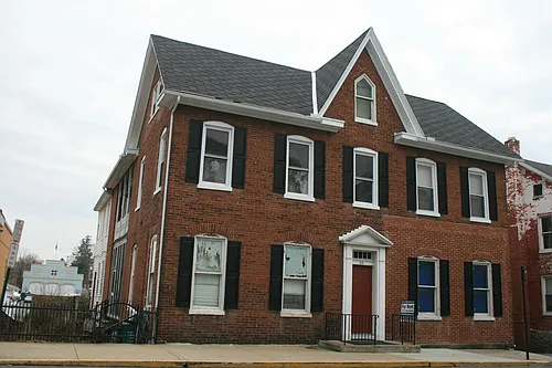 35 S Potomac St #4 Photo 1