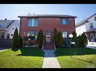 11810 196th St, Saint Albans, NY 11412