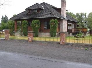 703 W 5th St, Wallowa, OR 97885