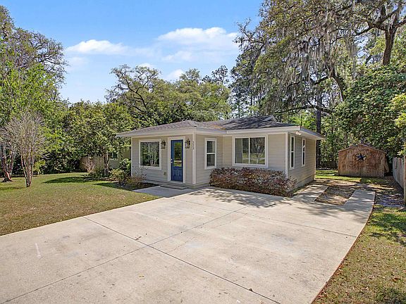 4th image of 223 Meridianna Dr